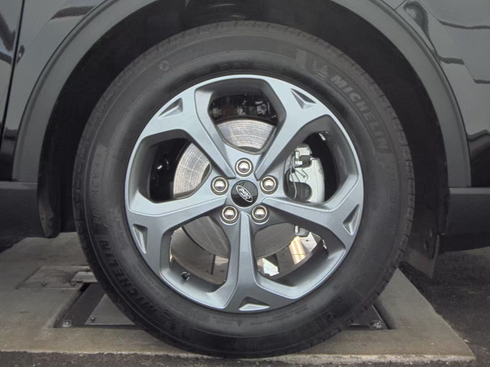 2025 Ford Escape ST-Line FWD