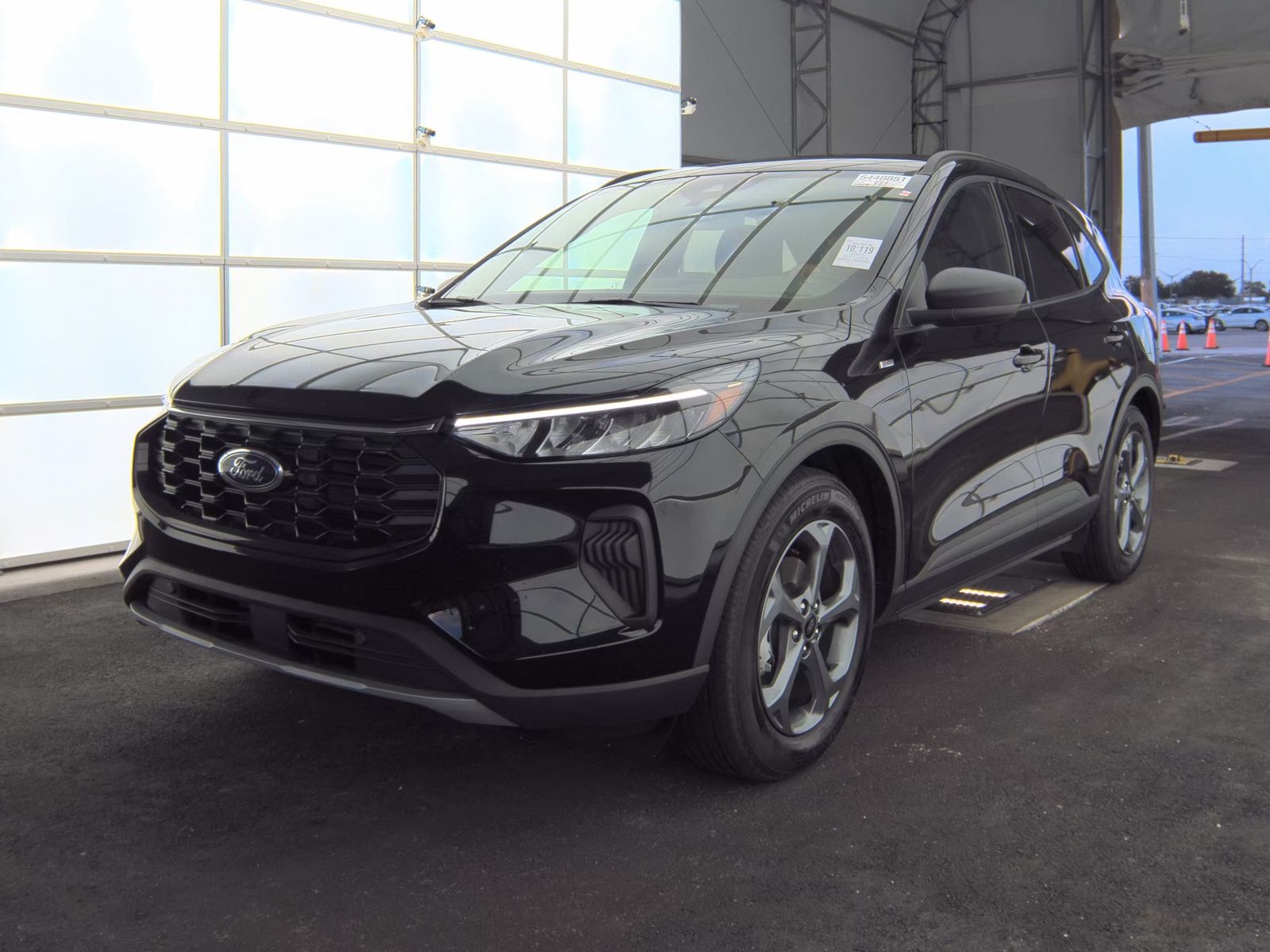 2025 Ford Escape ST-Line FWD