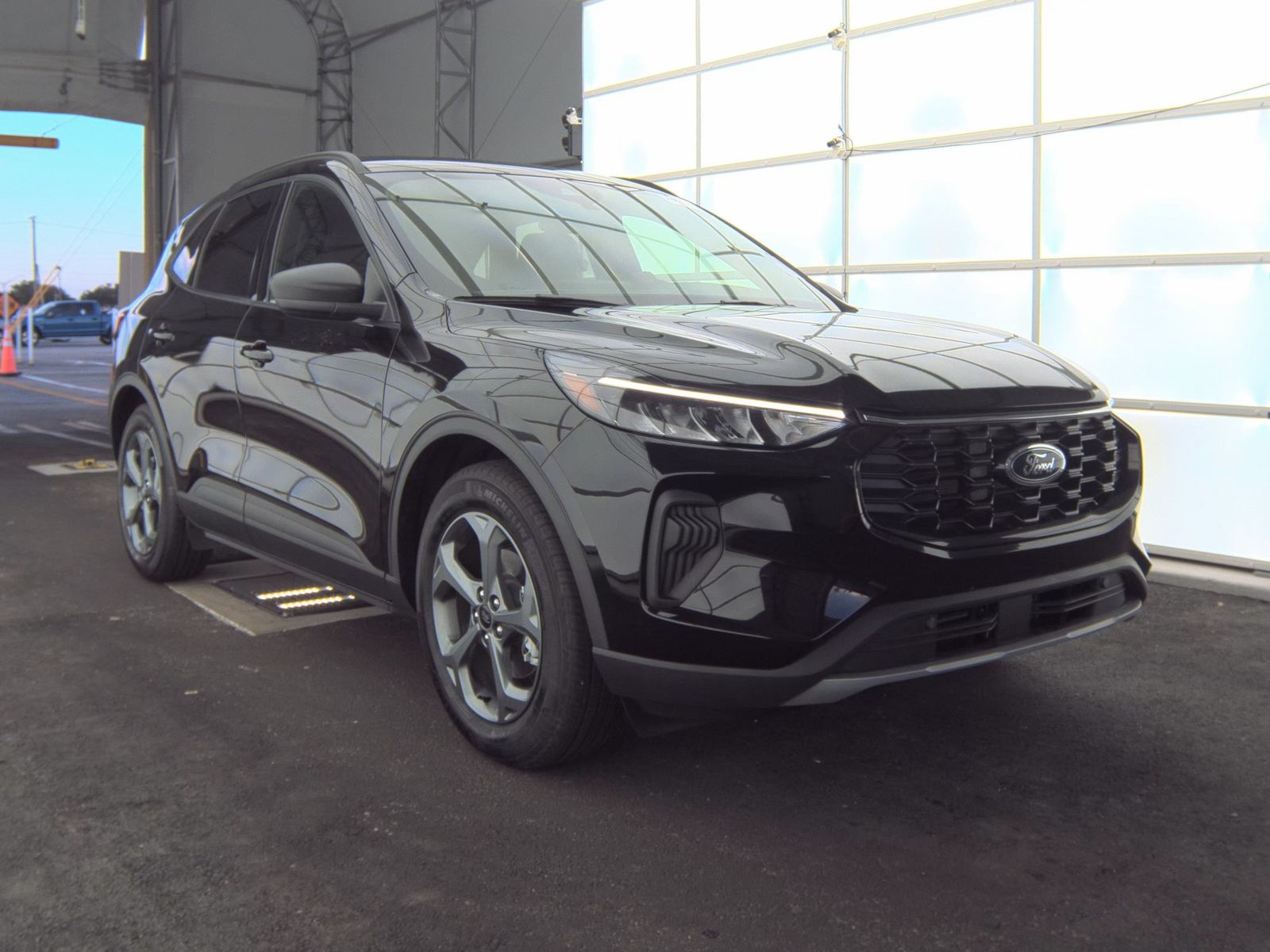 2025 Ford Escape ST-Line FWD
