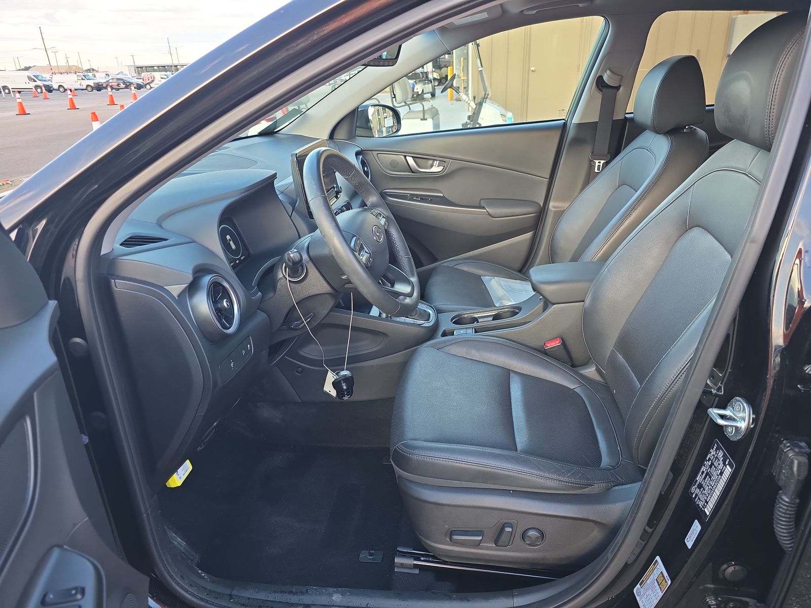 2022 Hyundai Kona Limited FWD