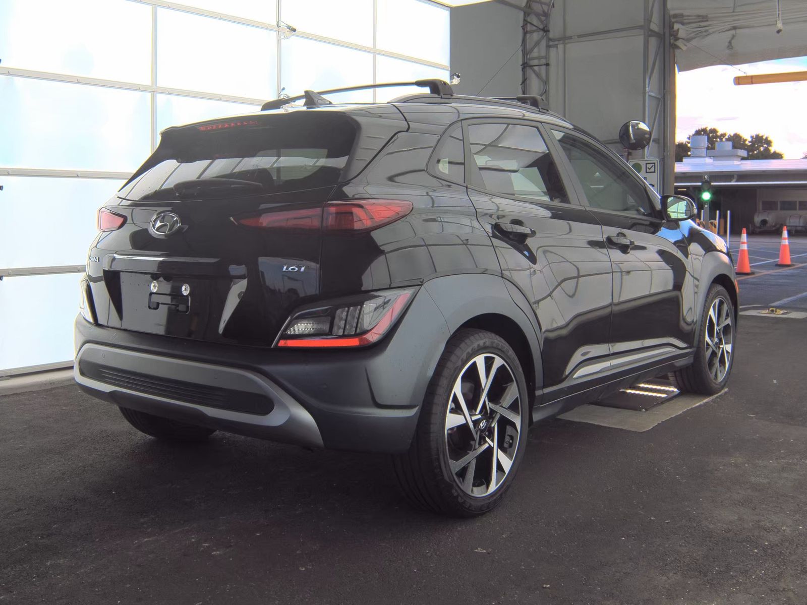 2022 Hyundai Kona Limited FWD