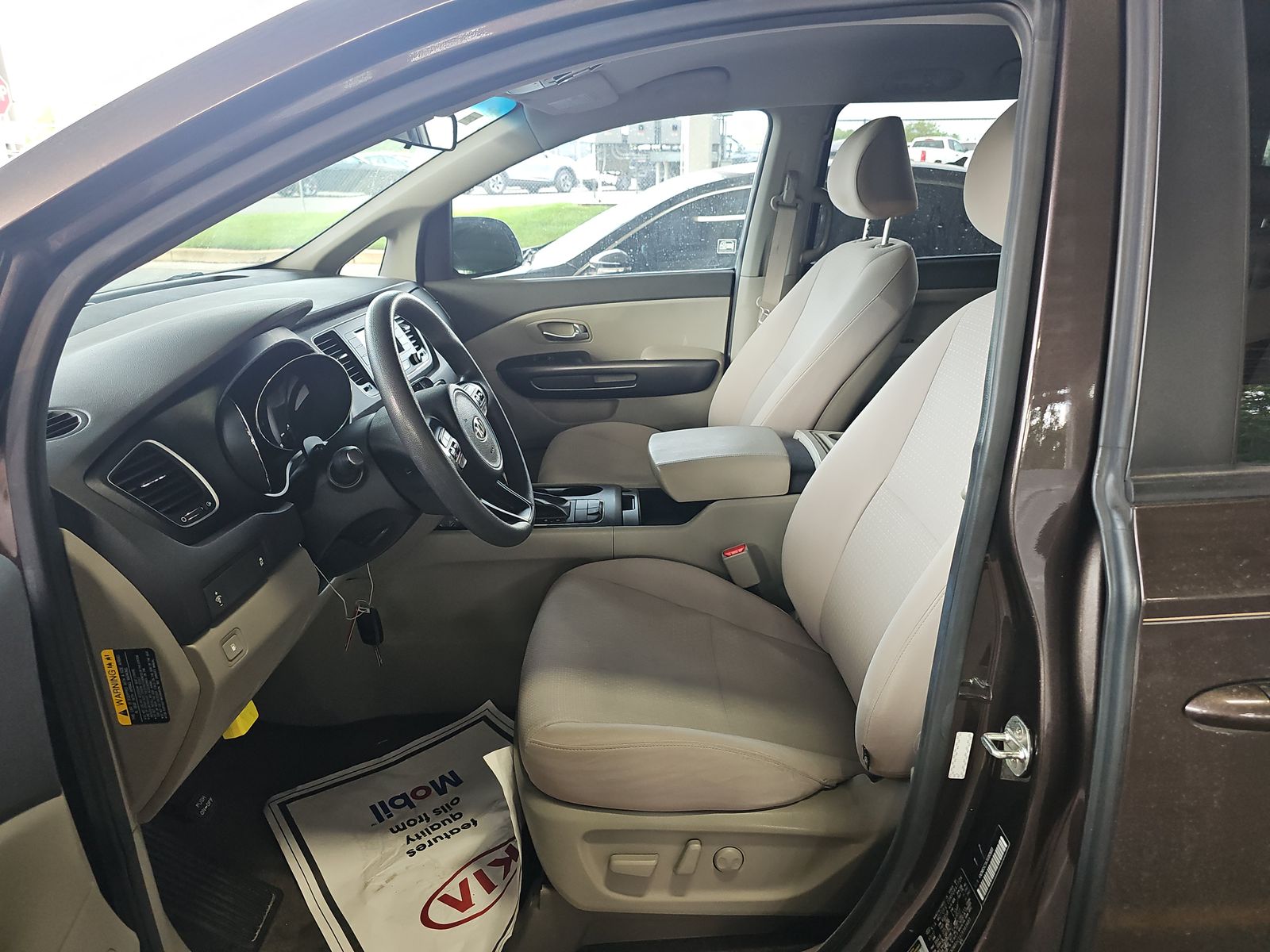 2018 Kia Sedona LX FWD