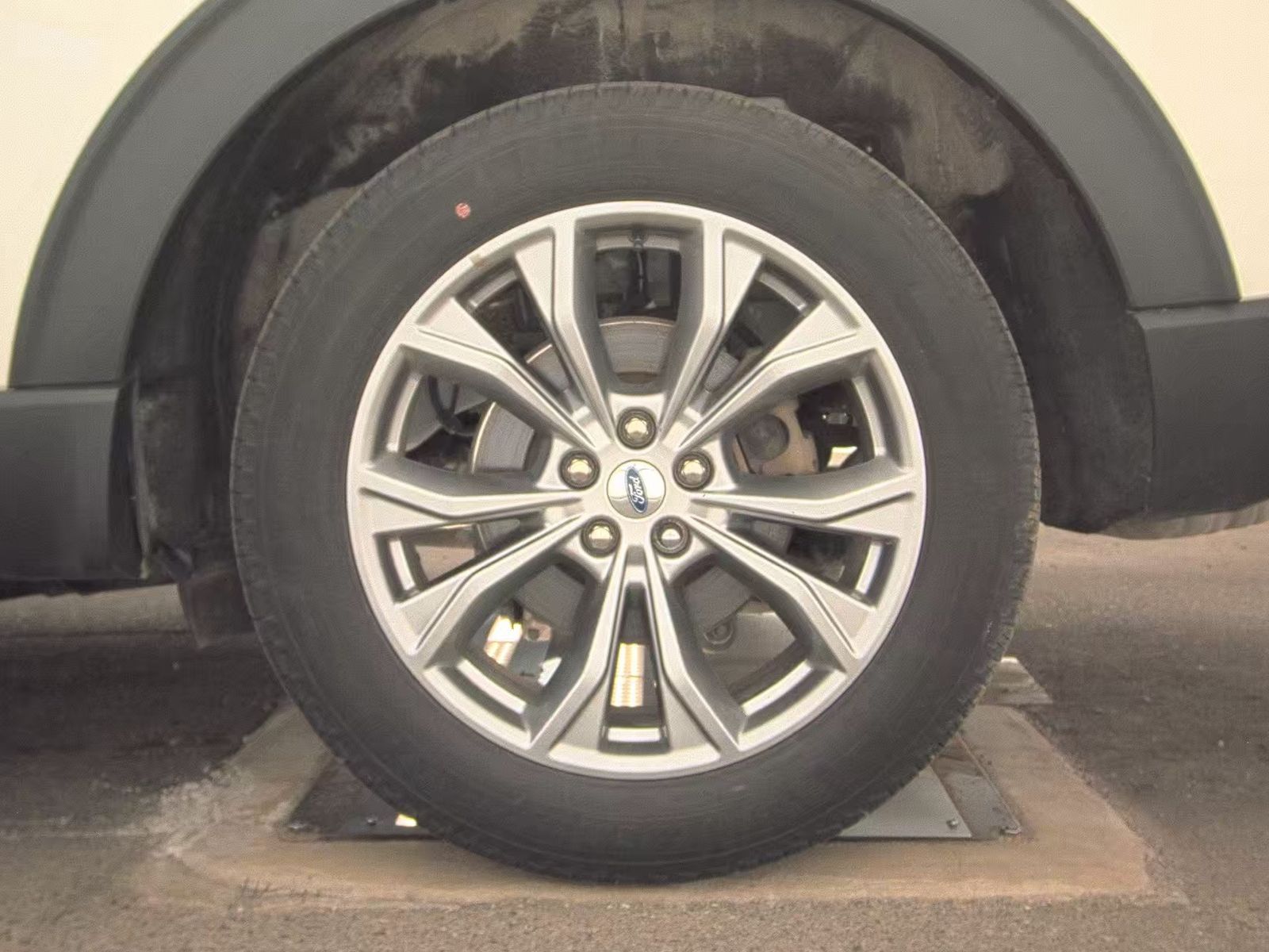 2022 Ford Explorer XLT AWD