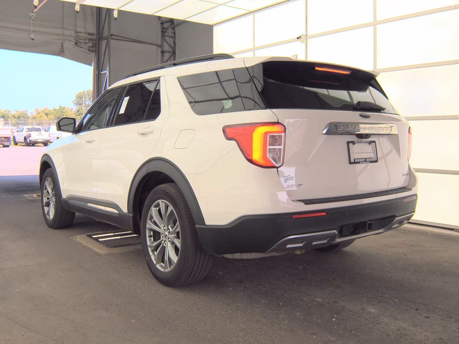2022 Ford Explorer XLT AWD
