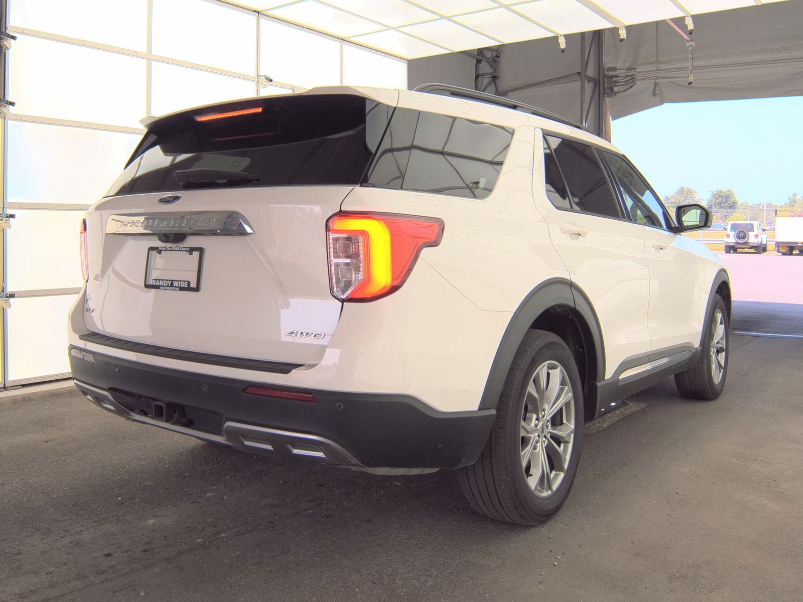 2022 Ford Explorer XLT AWD