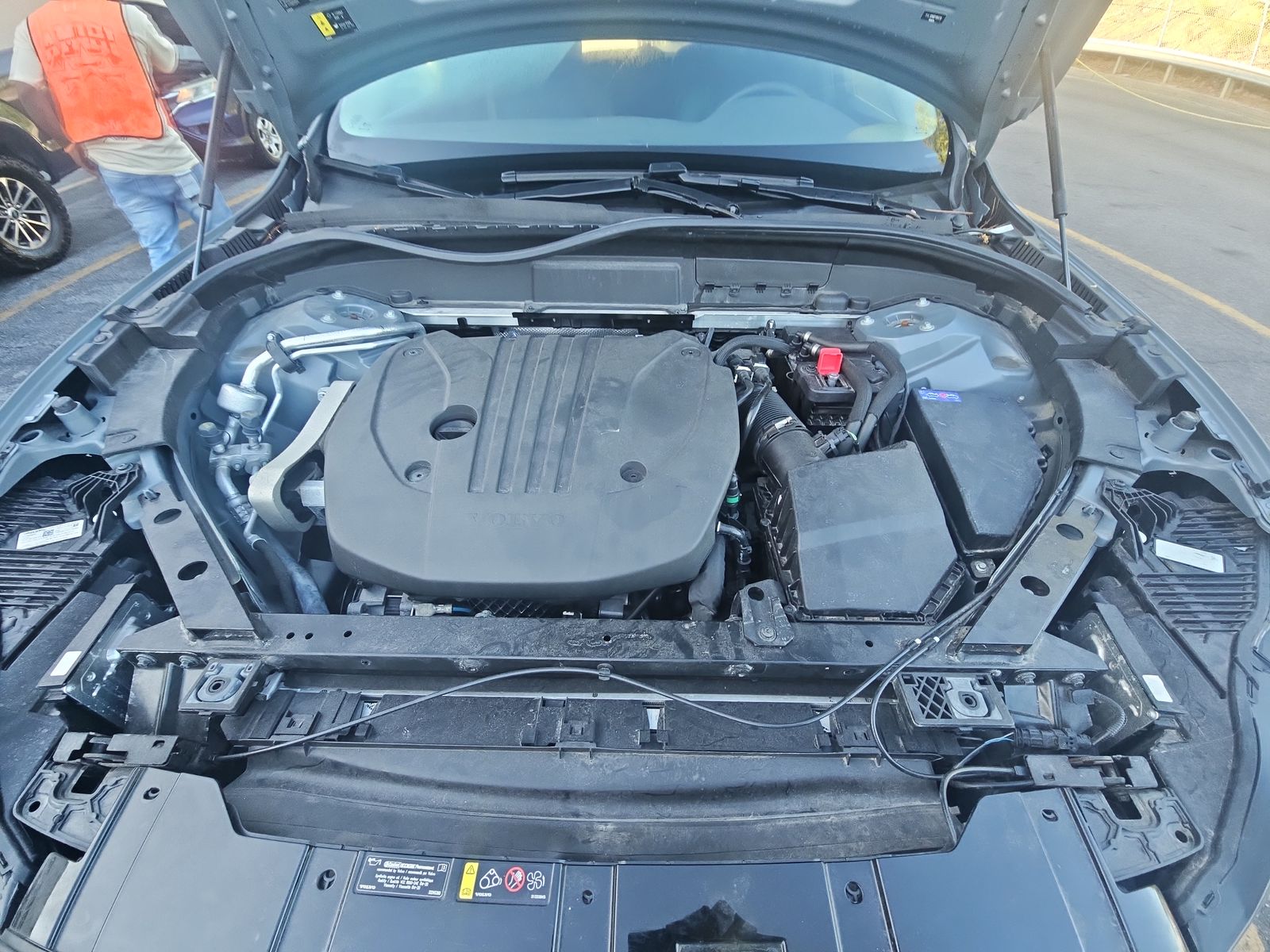 2023 Volvo XC60 B5 Plus AWD