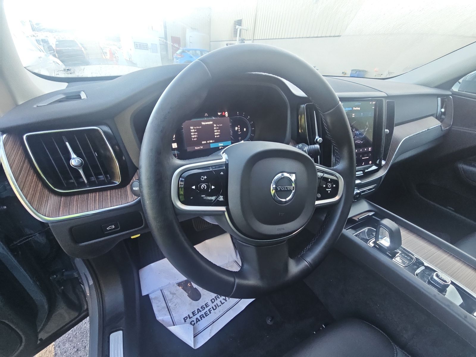 2023 Volvo XC60 B5 Plus AWD
