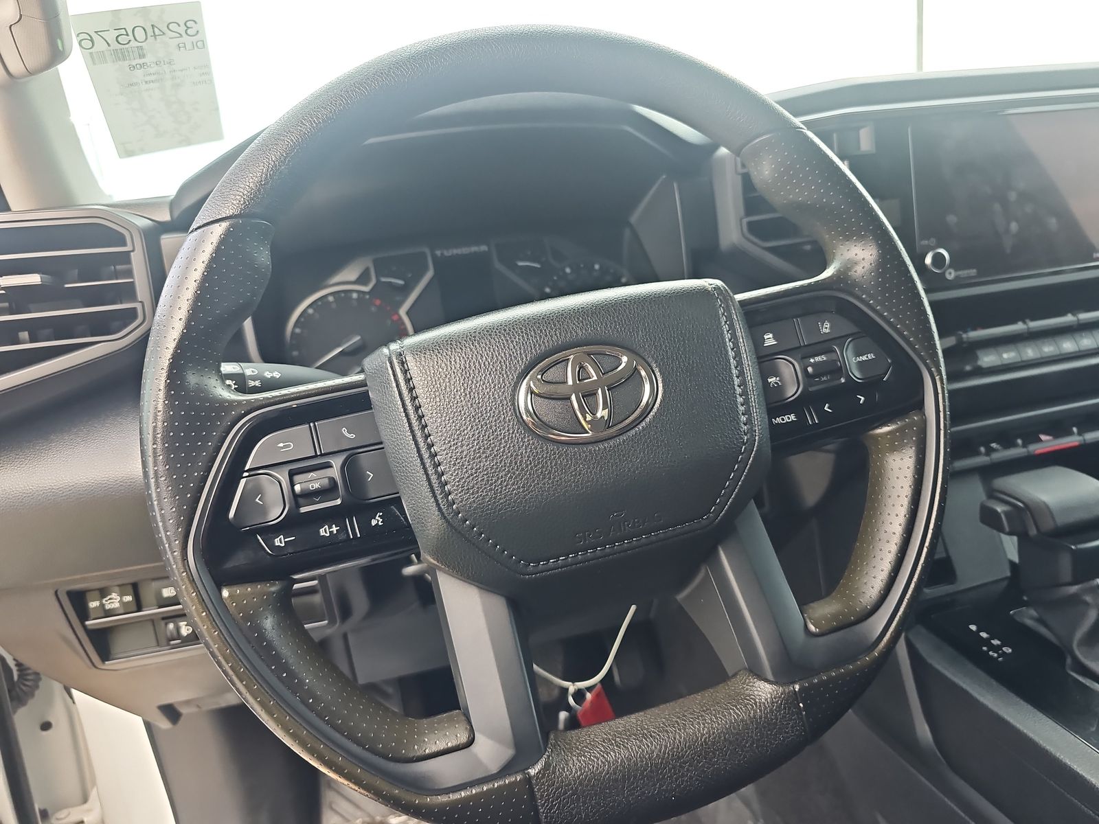 2024 Toyota Tundra SR AWD