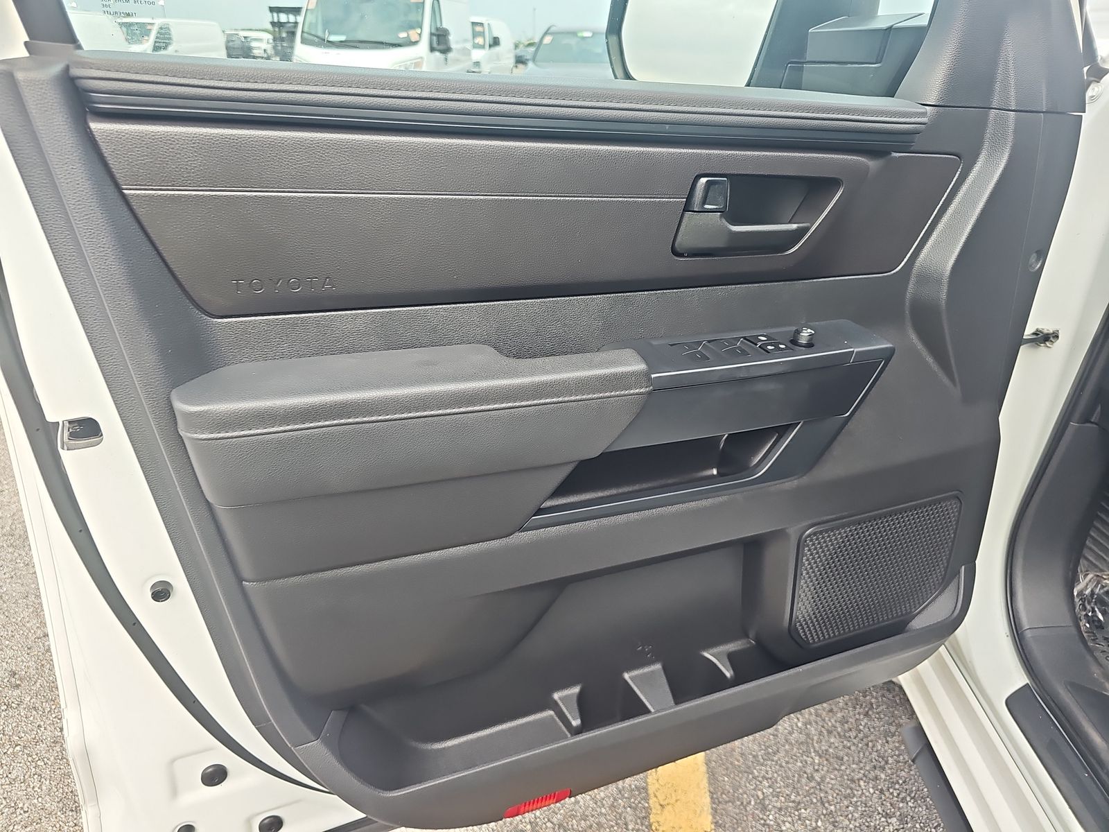 2024 Toyota Tundra SR AWD