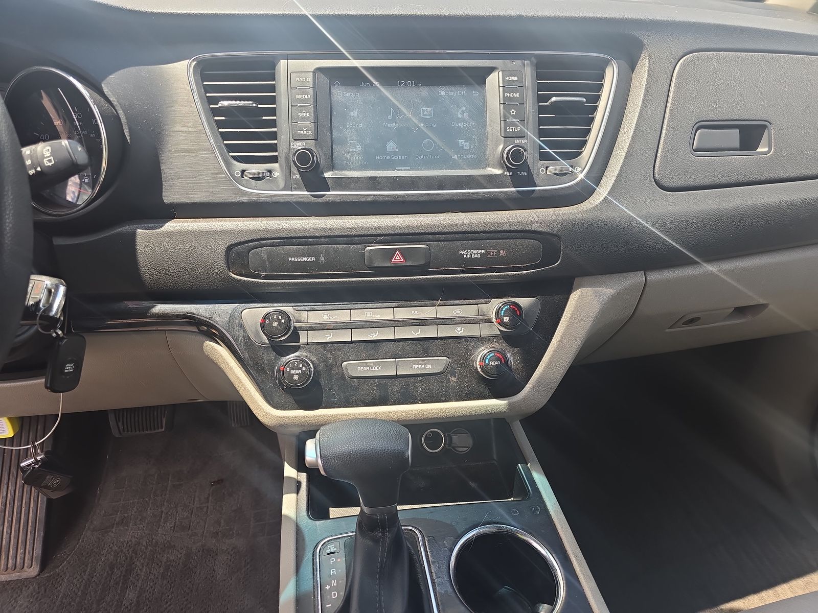 2020 Kia Sedona LX FWD