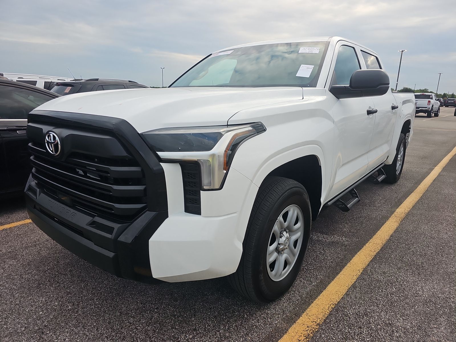 2024 Toyota Tundra SR AWD