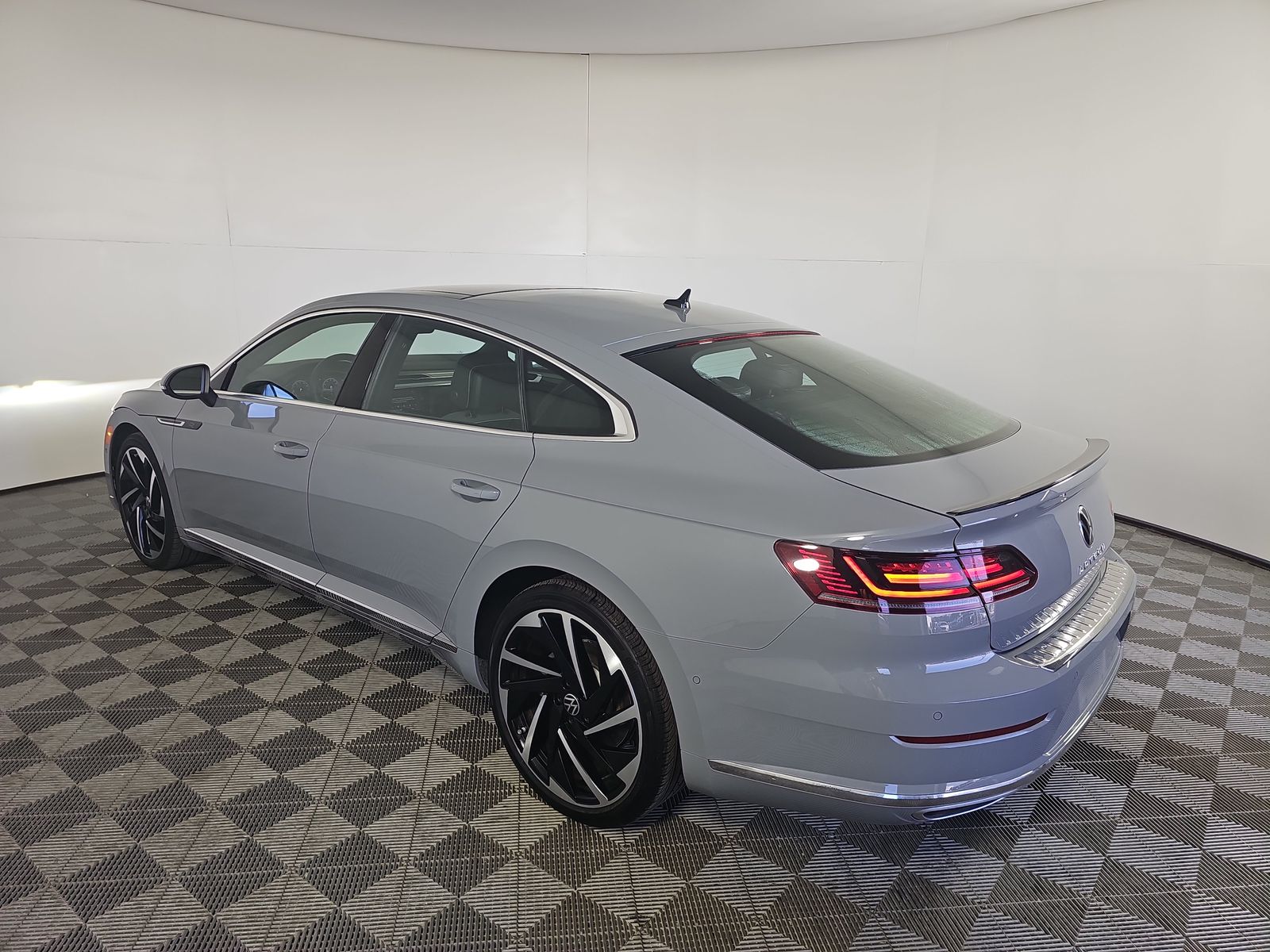 2023 Volkswagen Arteon SEL Premium R-Line AWD