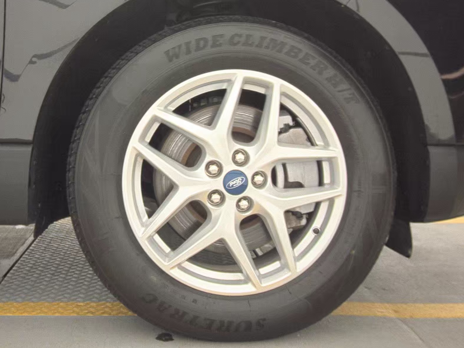 2022 Ford Edge SEL AWD