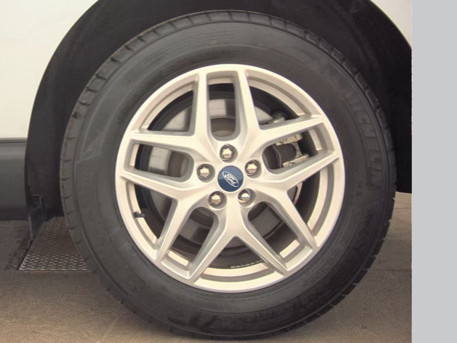 2022 Ford Edge SEL AWD