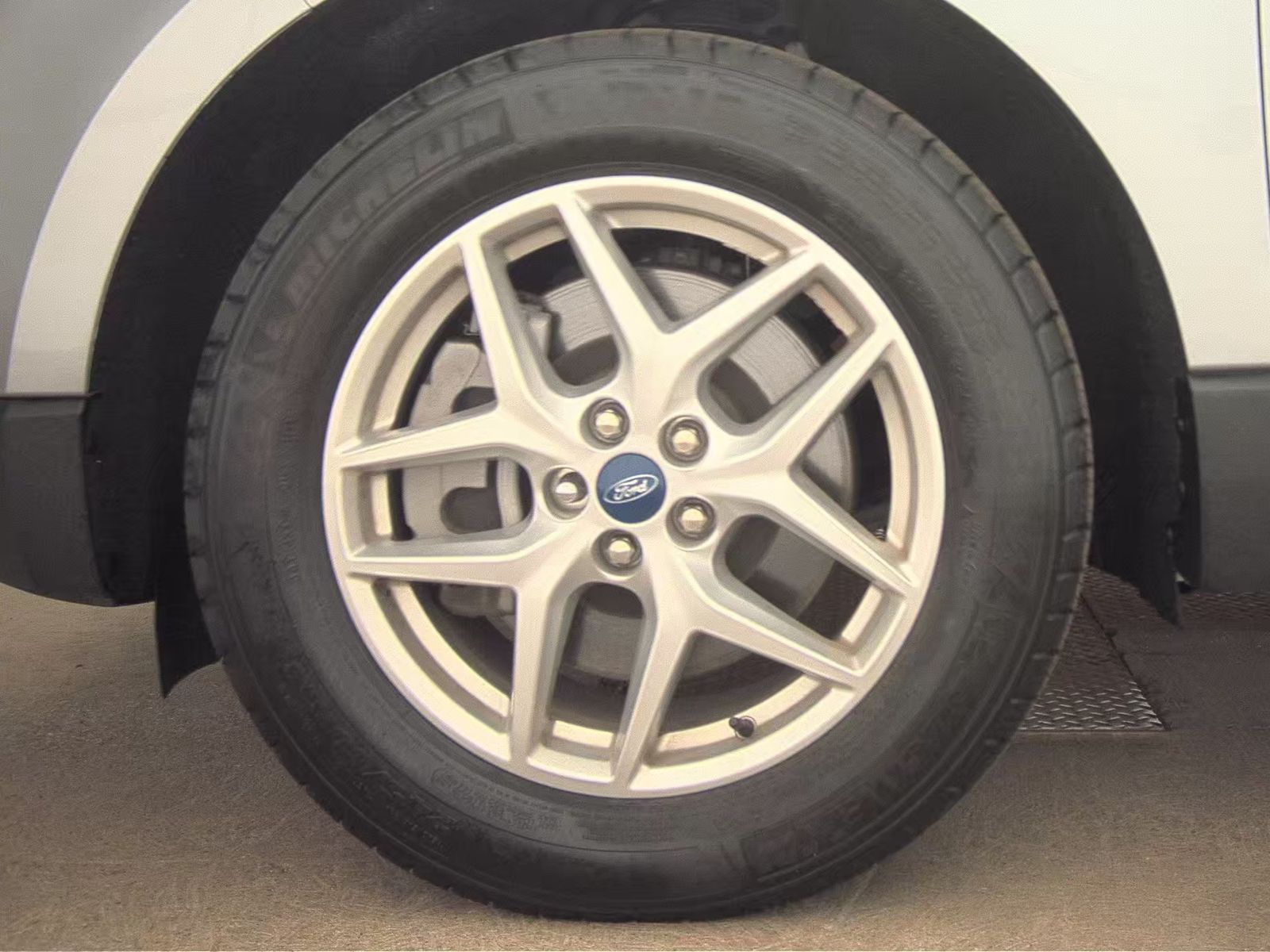 2022 Ford Edge SEL AWD