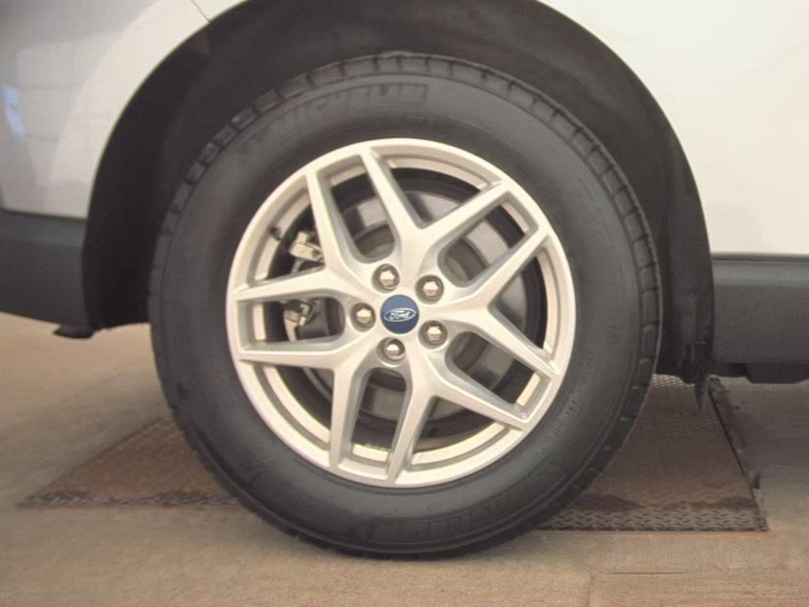 2022 Ford Edge SEL AWD