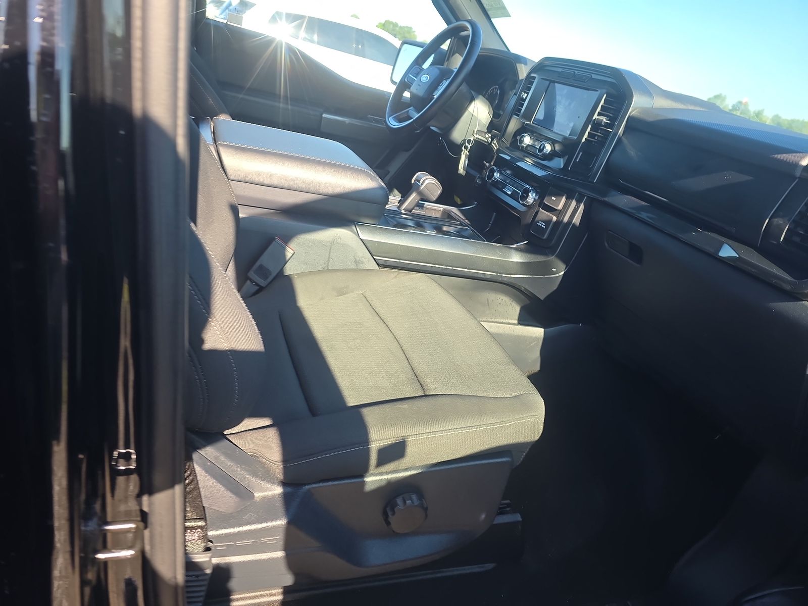 2022 Ford F-150 XLT AWD