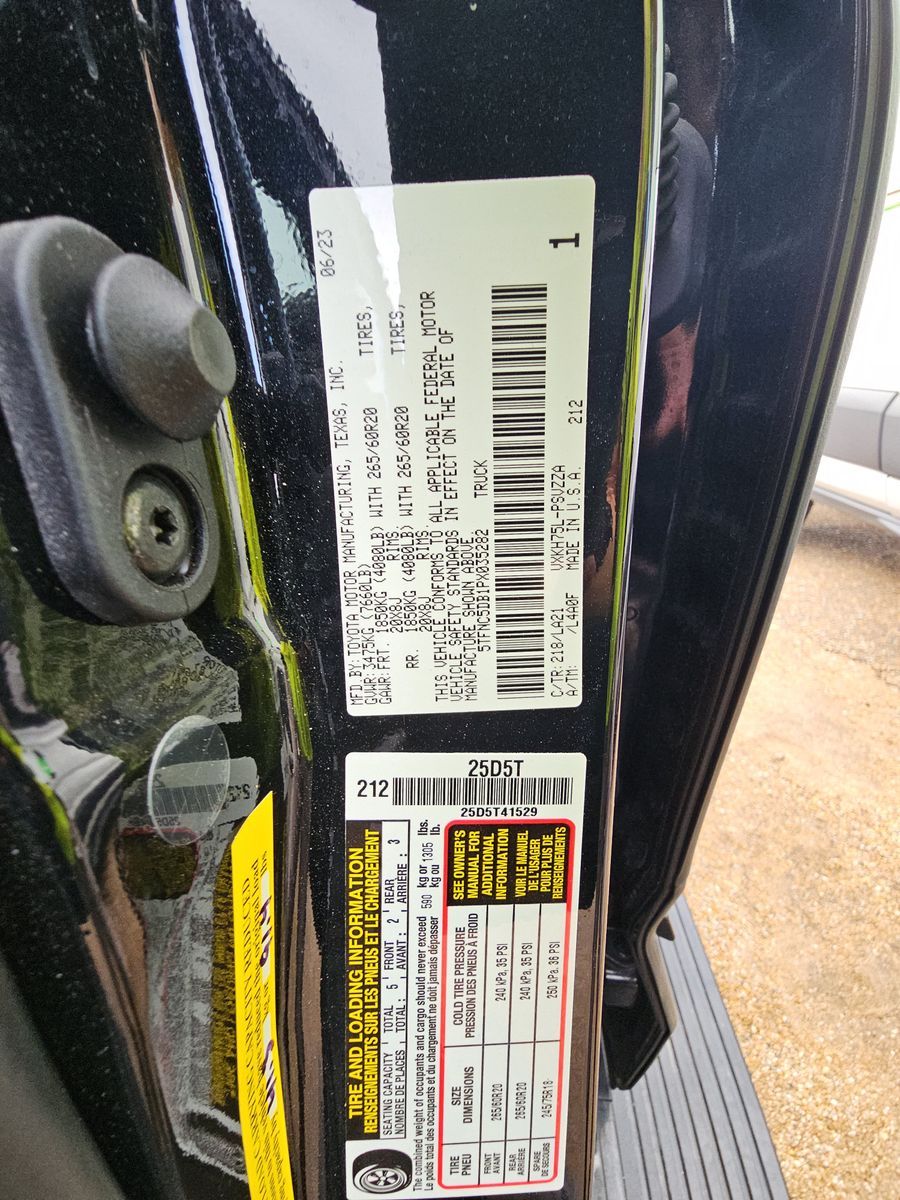 2023 Toyota Tundra Hybrid Platinum AWD