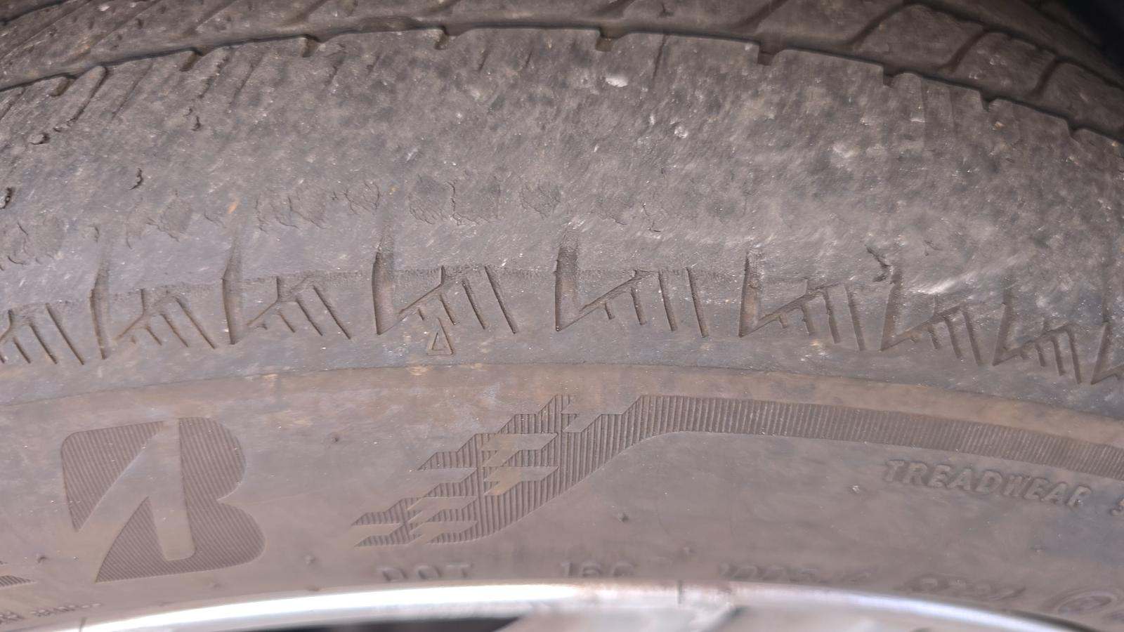 2025 BMW 5 Series 530i RWD