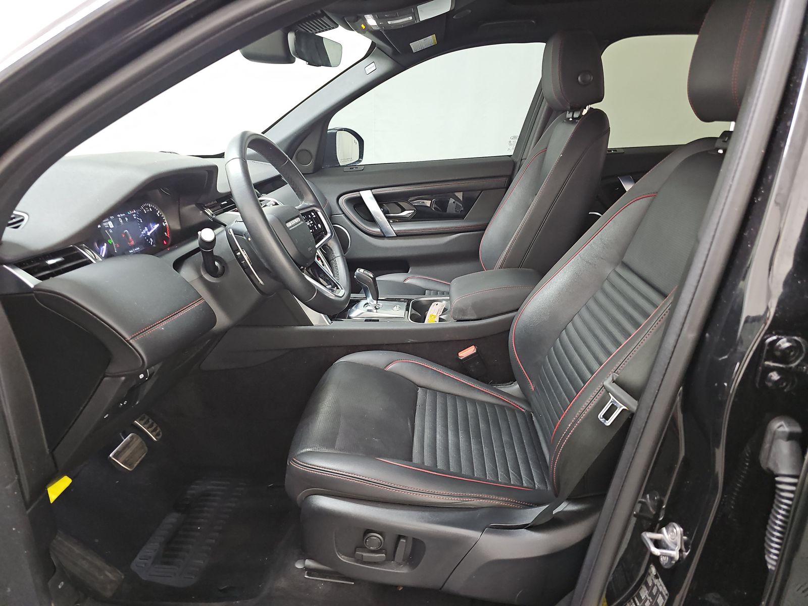 2023 Land Rover Discovery Sport SE R-Dynamic AWD