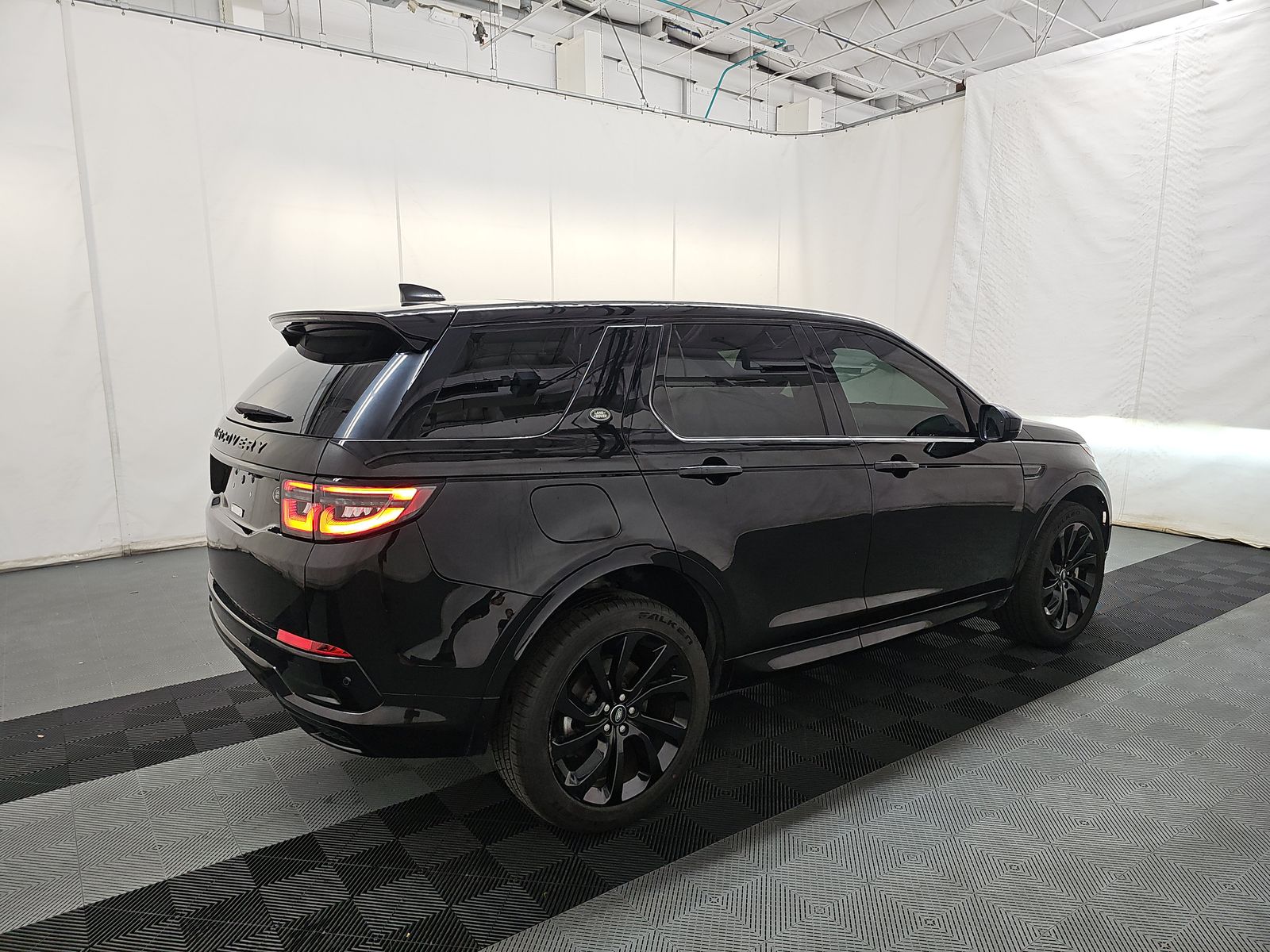 2023 Land Rover Discovery Sport SE R-Dynamic AWD