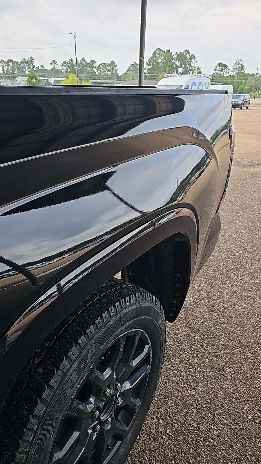 2023 Toyota Tundra Hybrid Platinum AWD