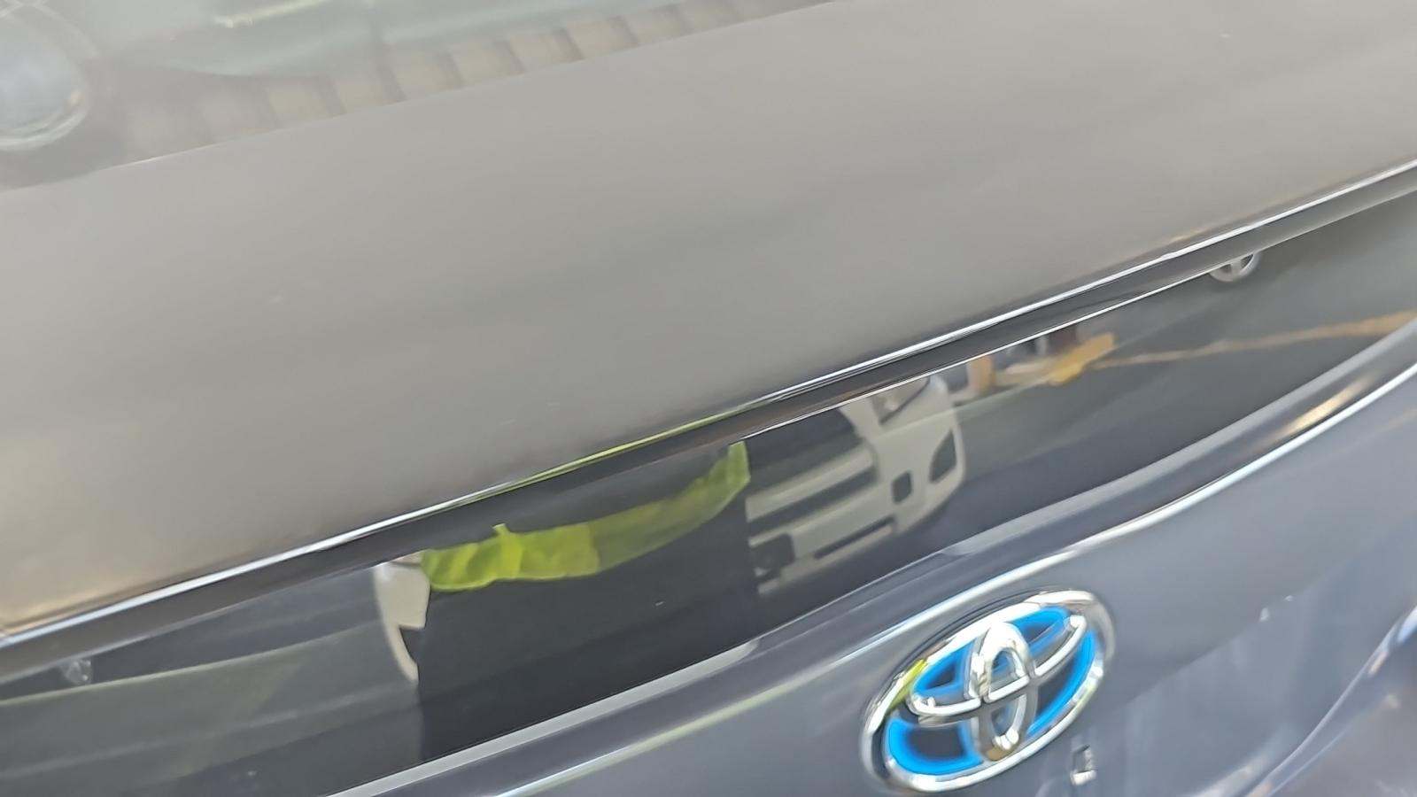 2014 Toyota Prius Four FWD