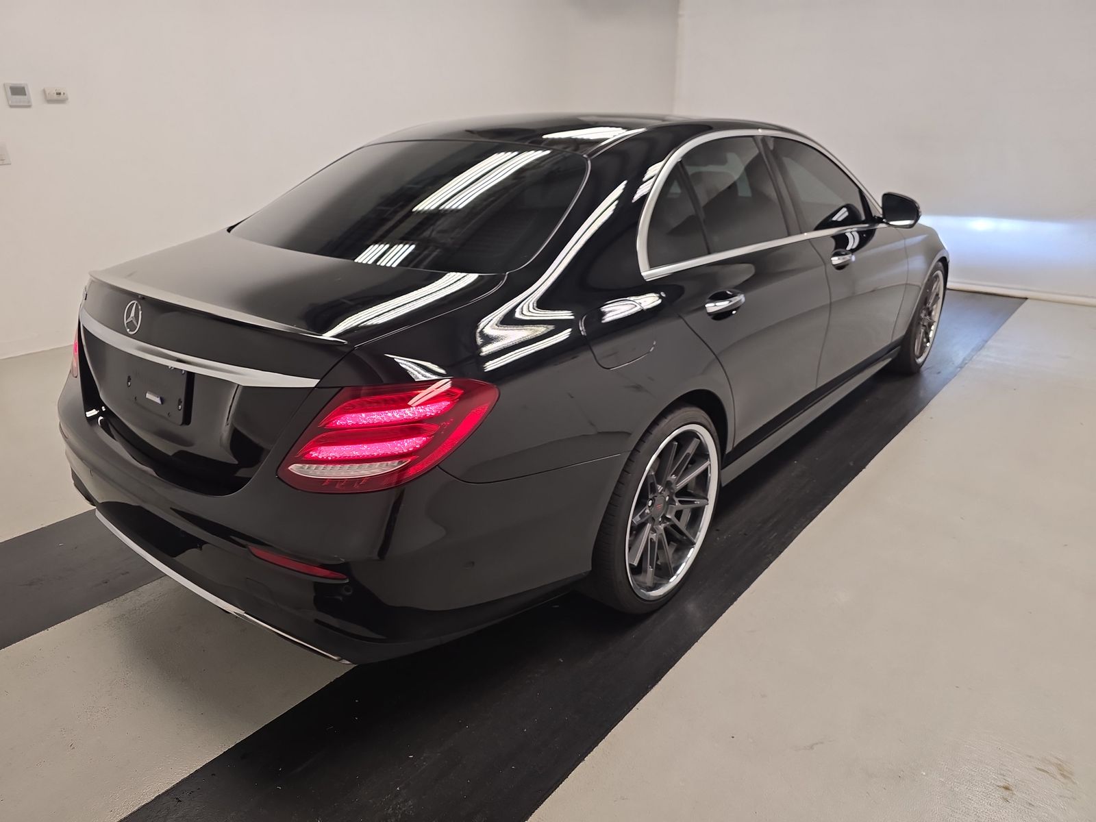 2018 Mercedes-Benz E-Class E 300 RWD