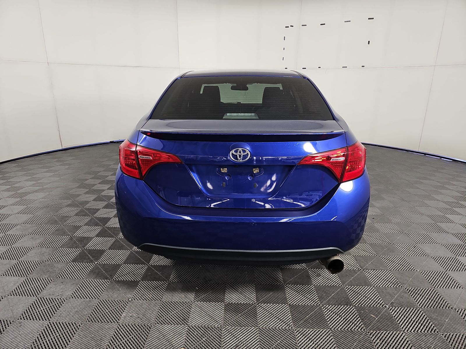 2018 Toyota Corolla SE FWD