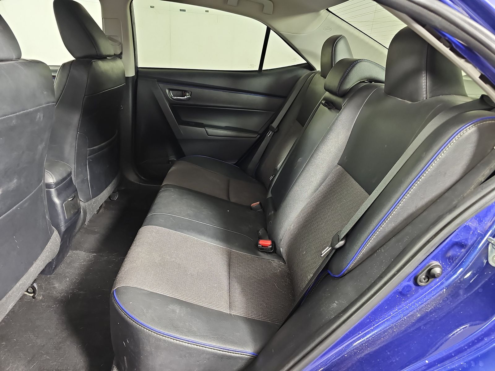 2018 Toyota Corolla SE FWD