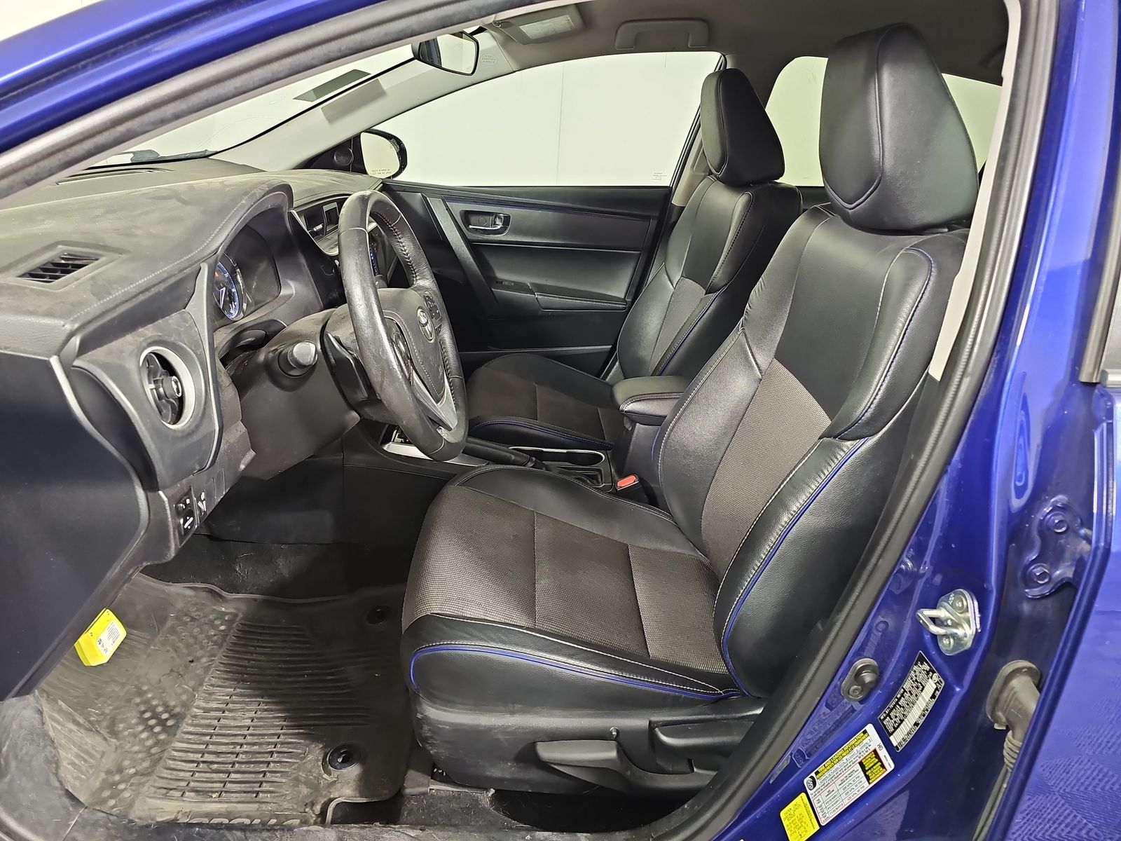 2018 Toyota Corolla SE FWD