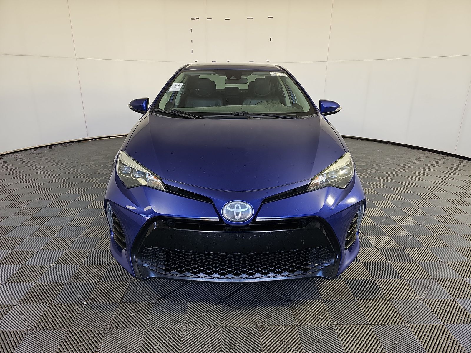2018 Toyota Corolla SE FWD