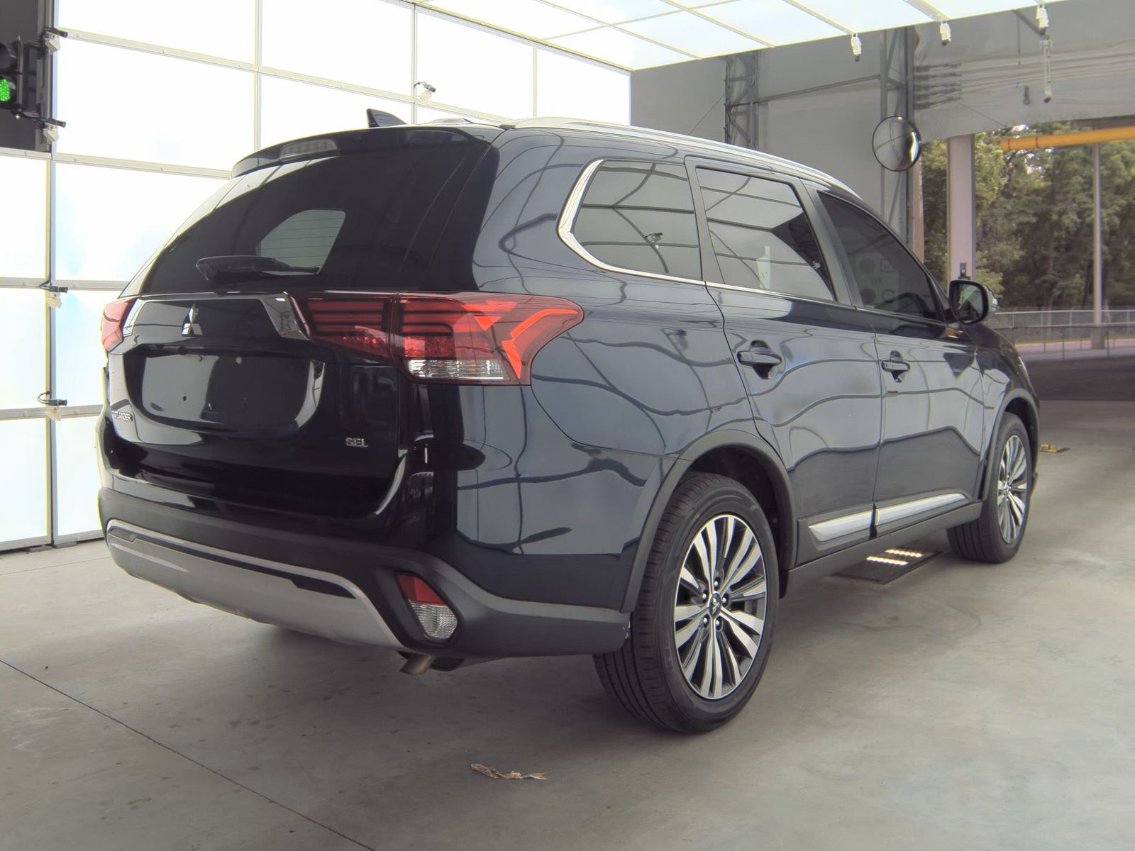 2020 Mitsubishi Outlander SEL FWD