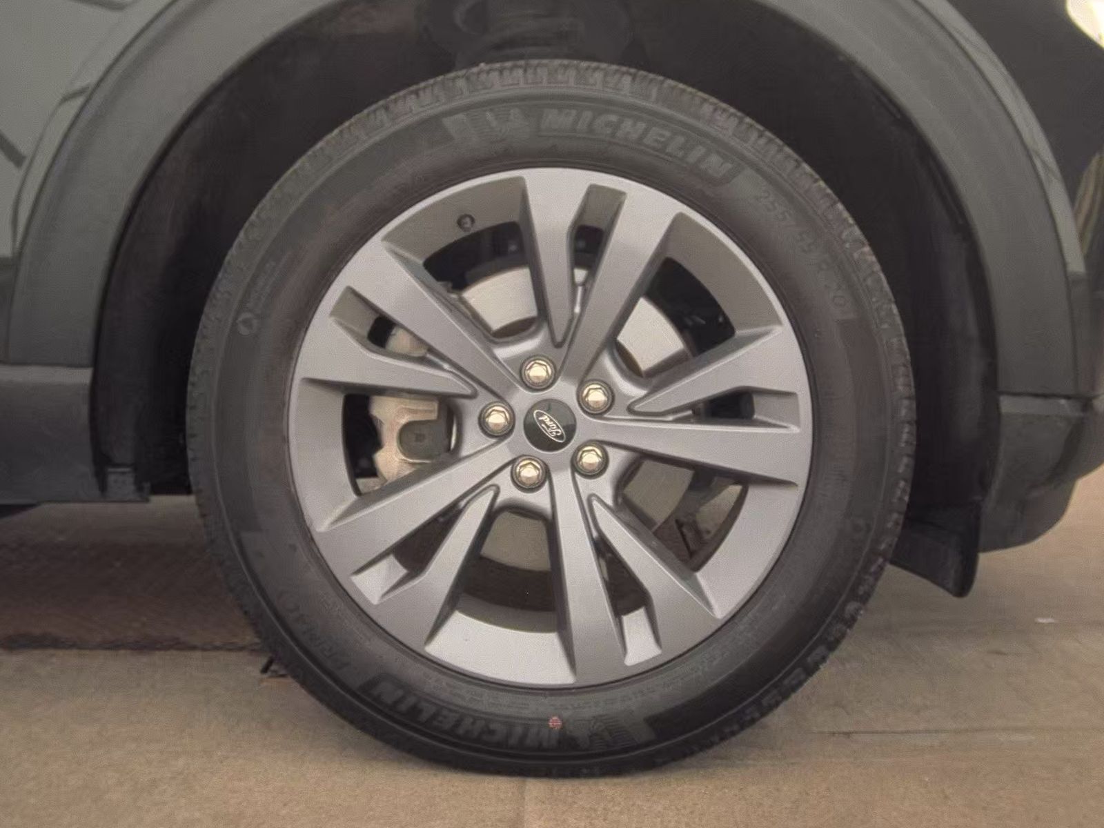 2022 Ford Explorer XLT AWD