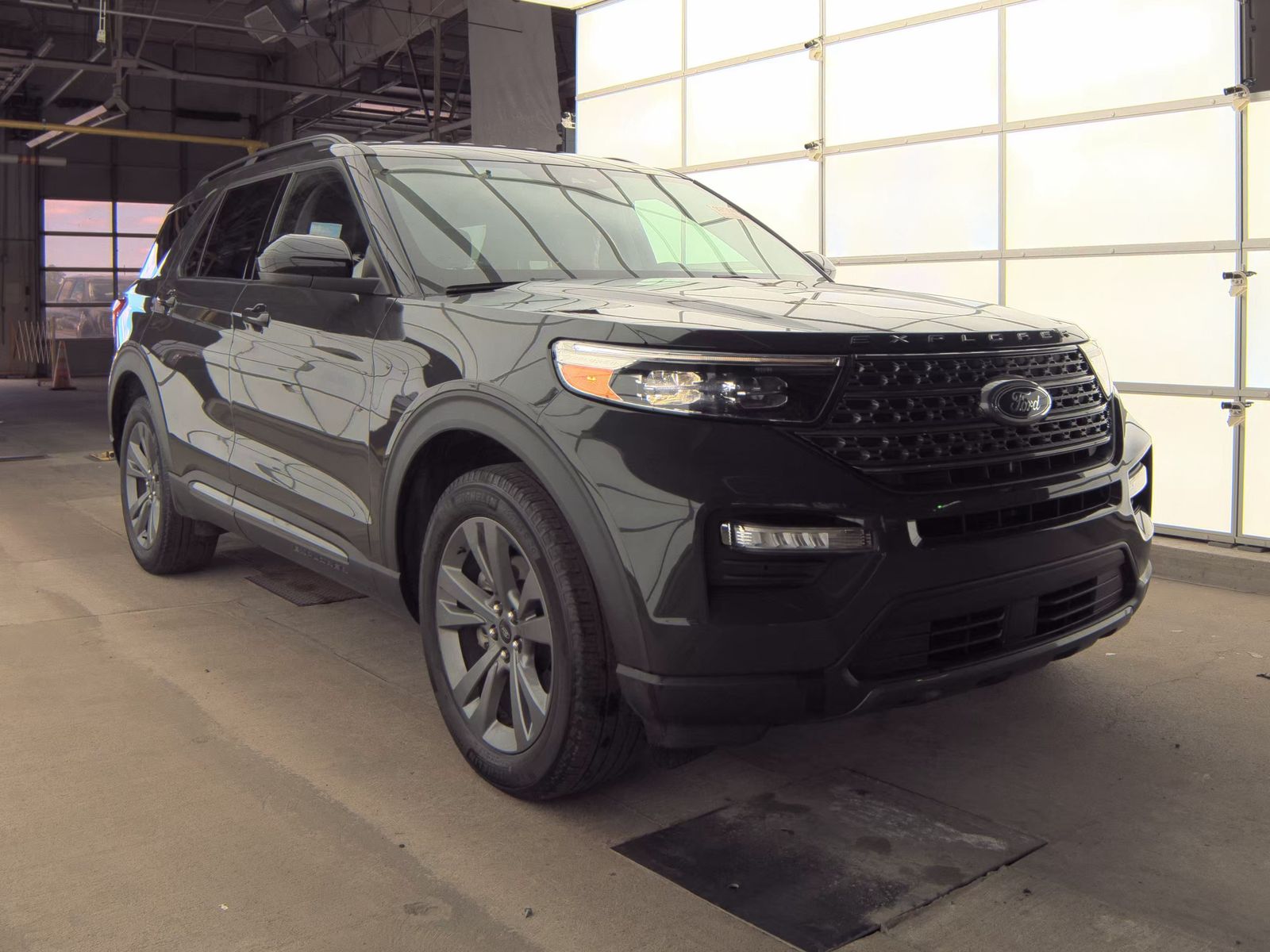 2022 Ford Explorer XLT AWD