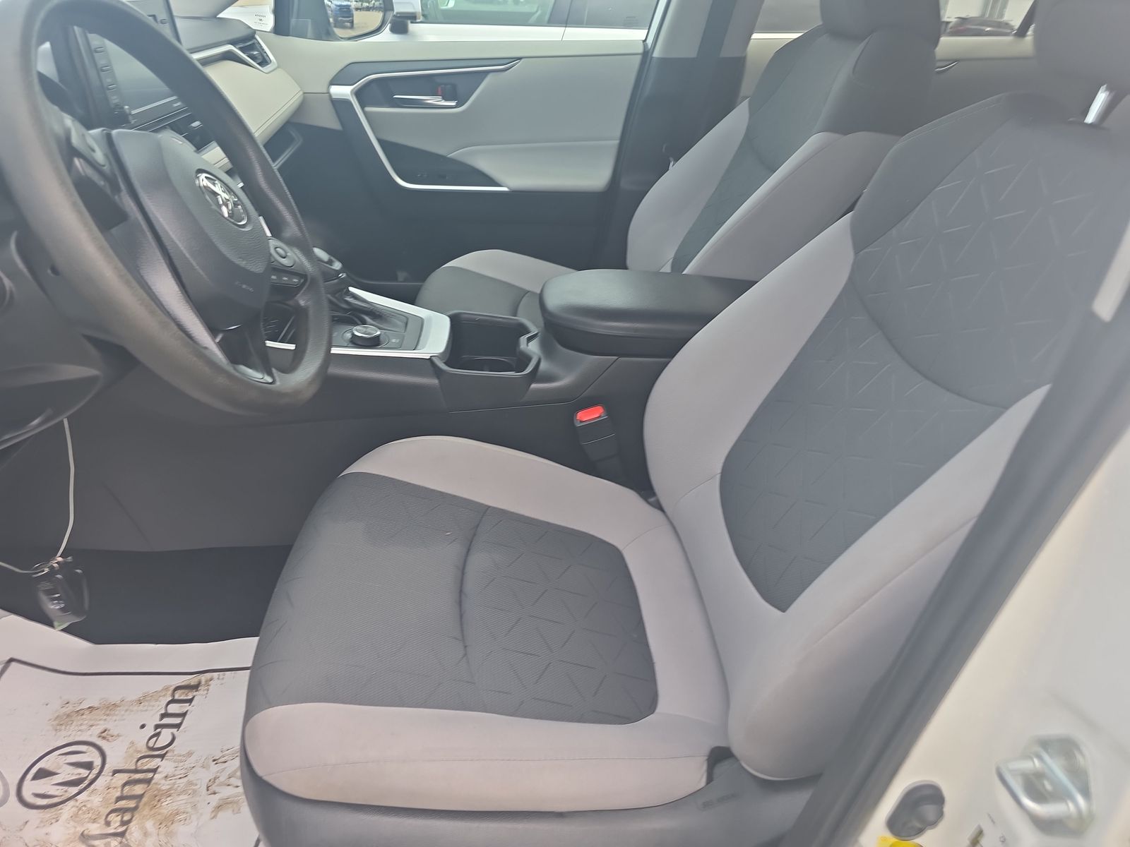 2022 Toyota RAV4 Hybrid XLE AWD