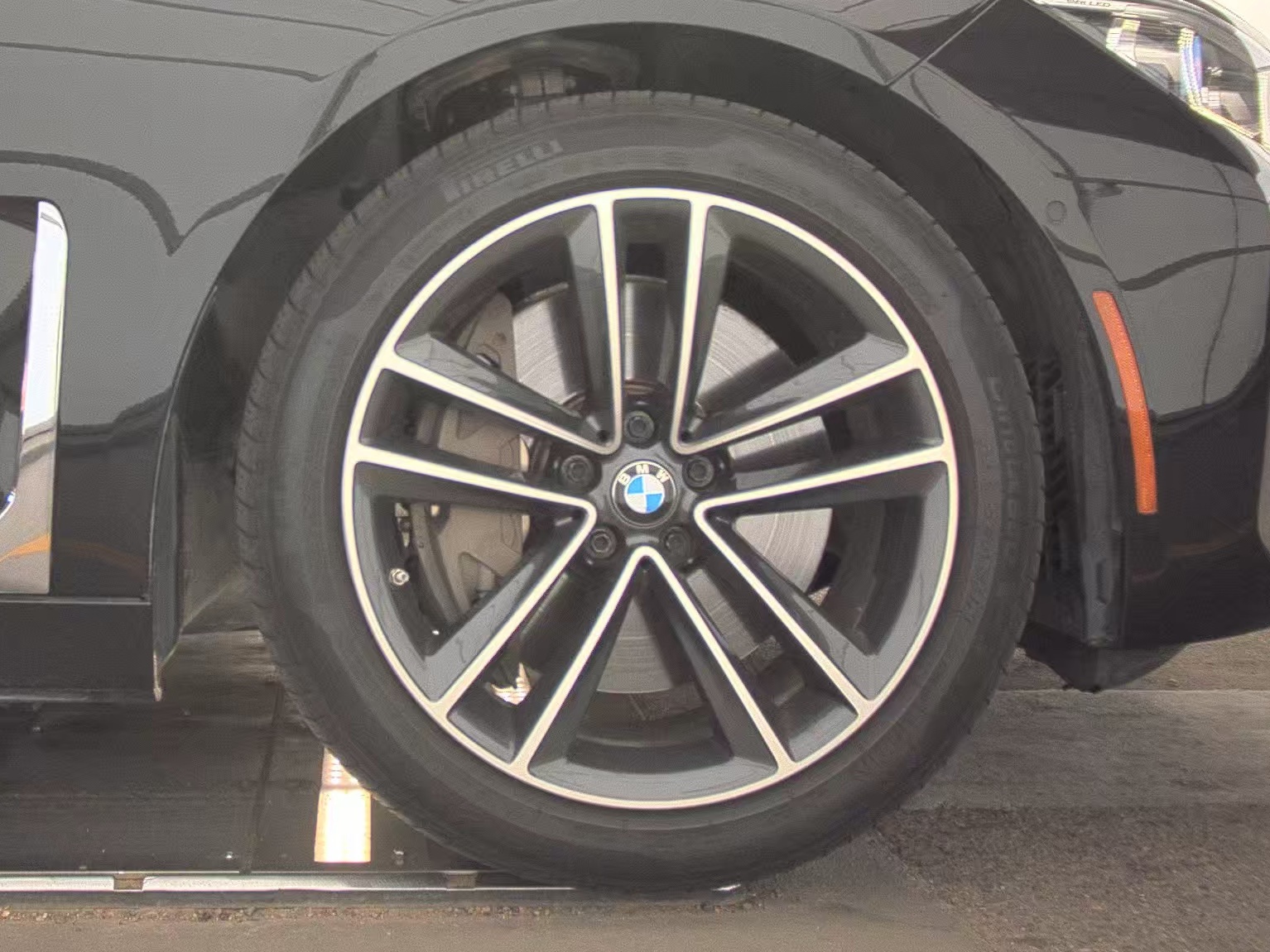 2020 BMW 7 Series 750i xDrive AWD