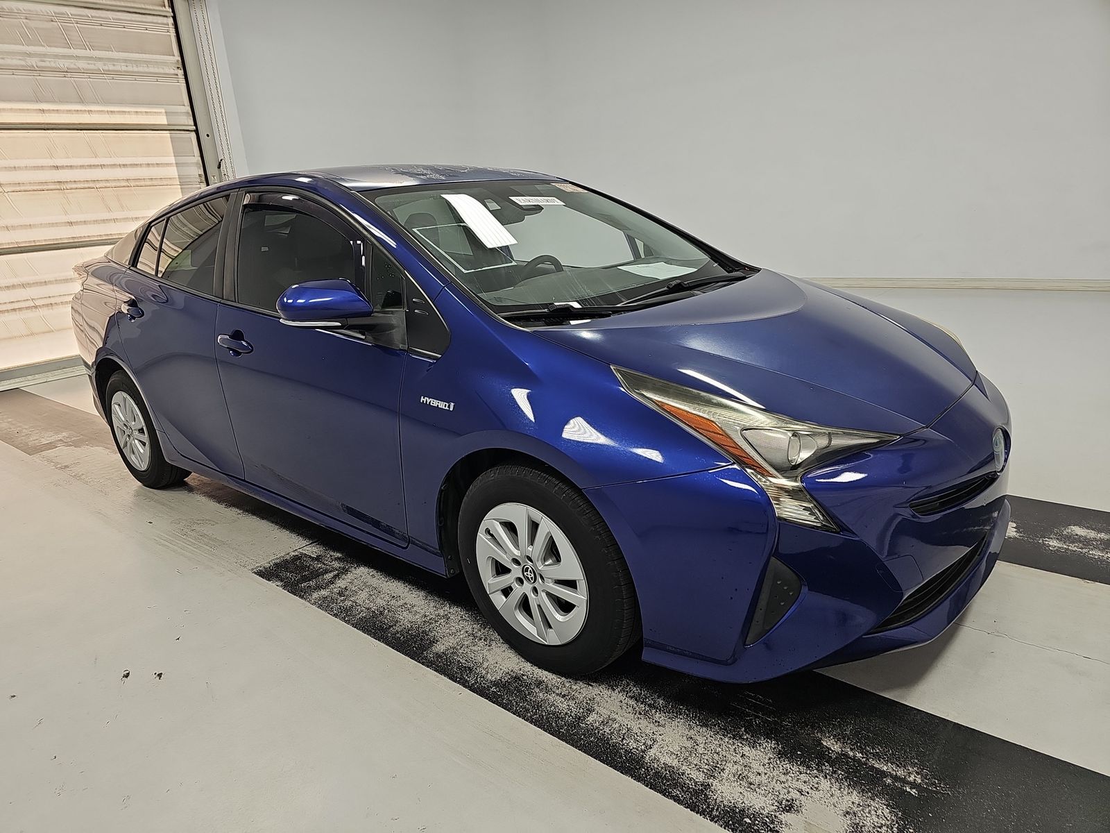 2017 Toyota Prius Three FWD