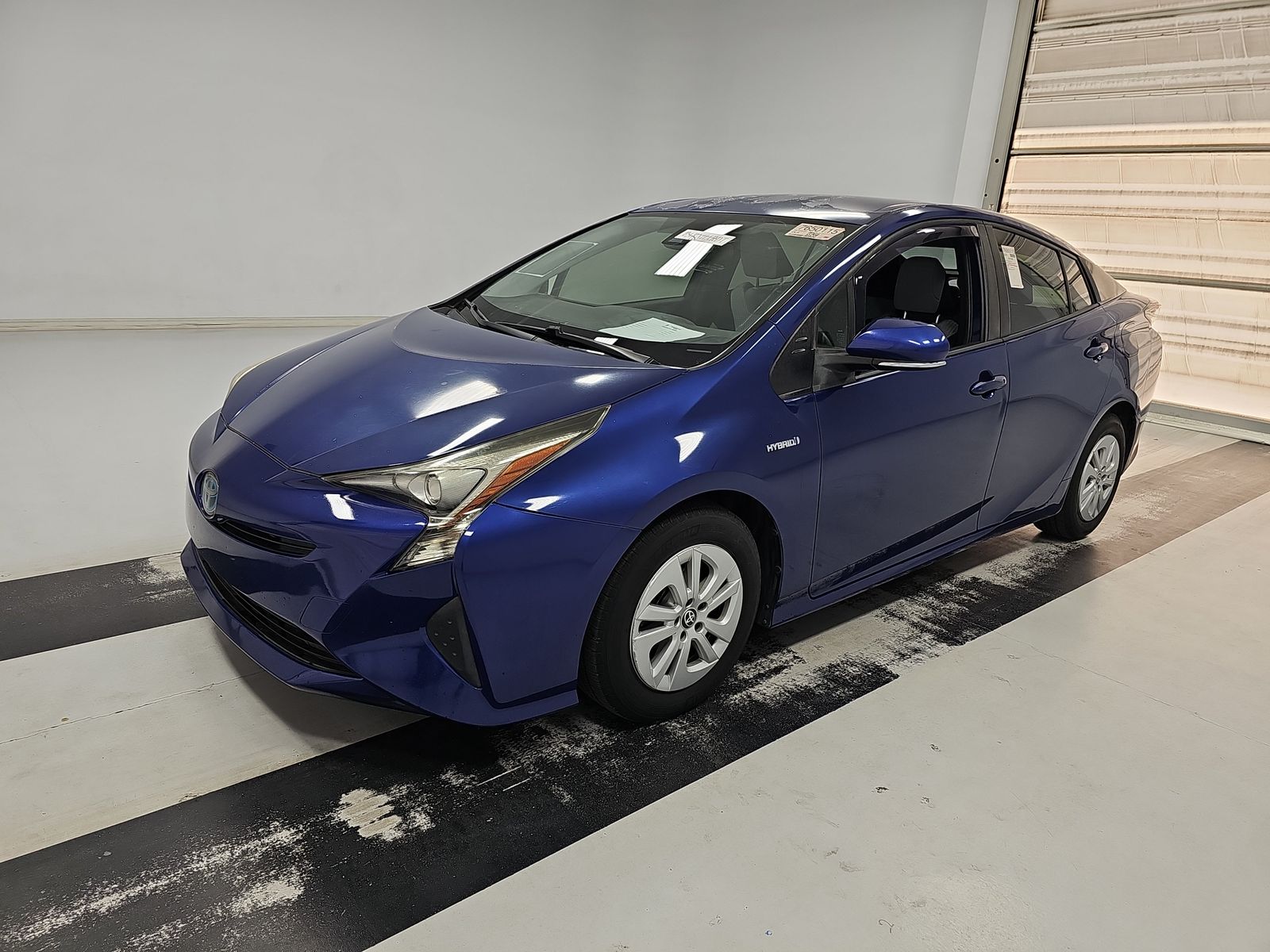 2017 Toyota Prius Three FWD