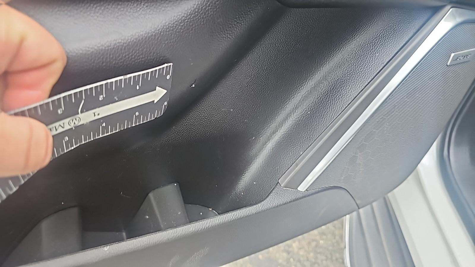 2018 Cadillac Escalade Base RWD