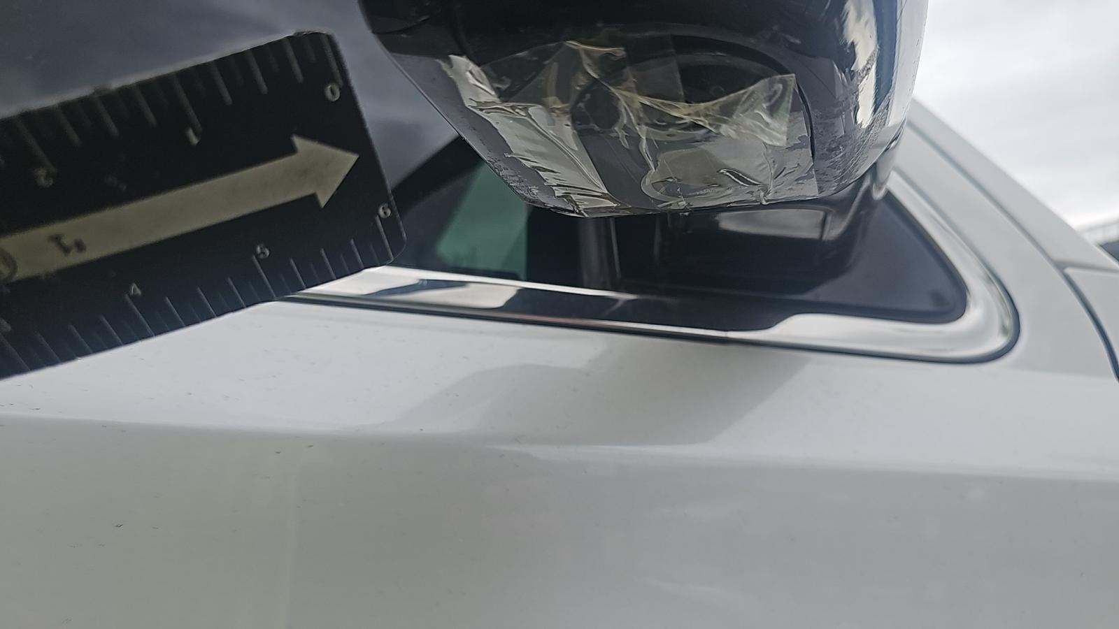 2018 Cadillac Escalade Base RWD