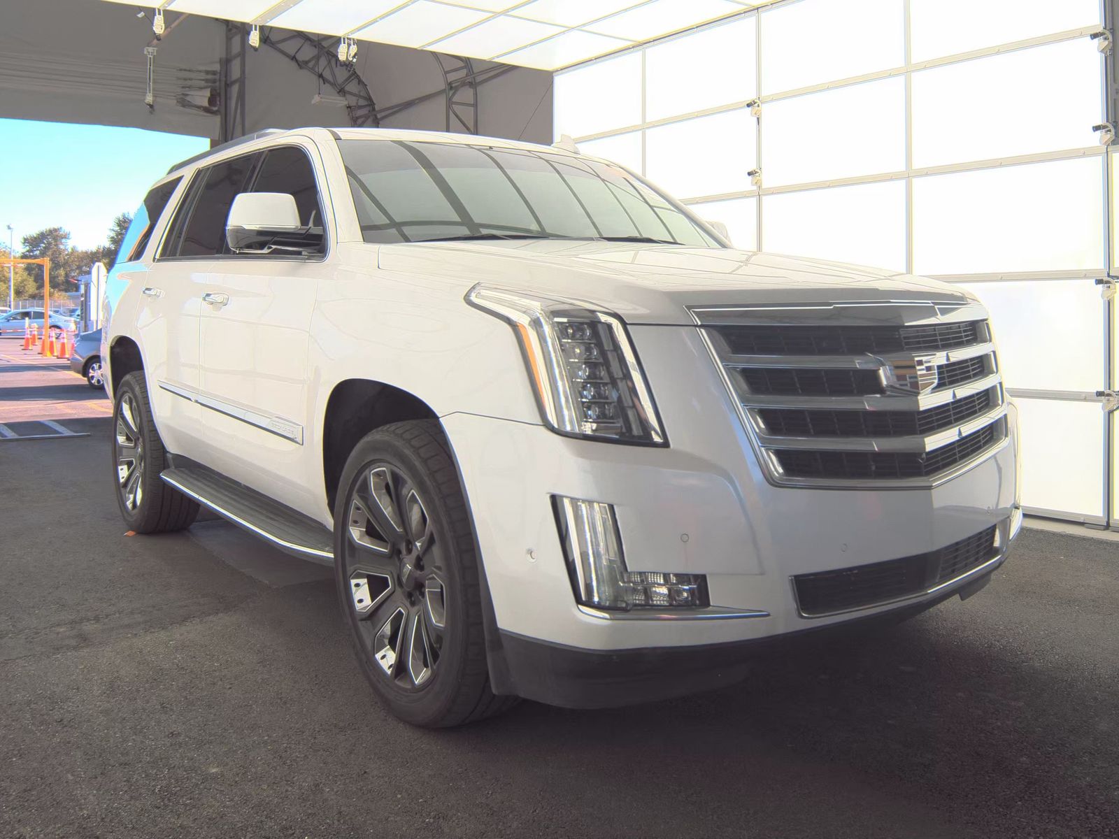 2018 Cadillac Escalade Base RWD