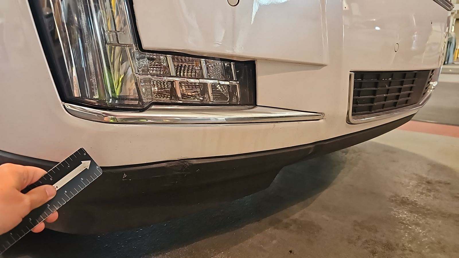 2018 Cadillac Escalade Base RWD