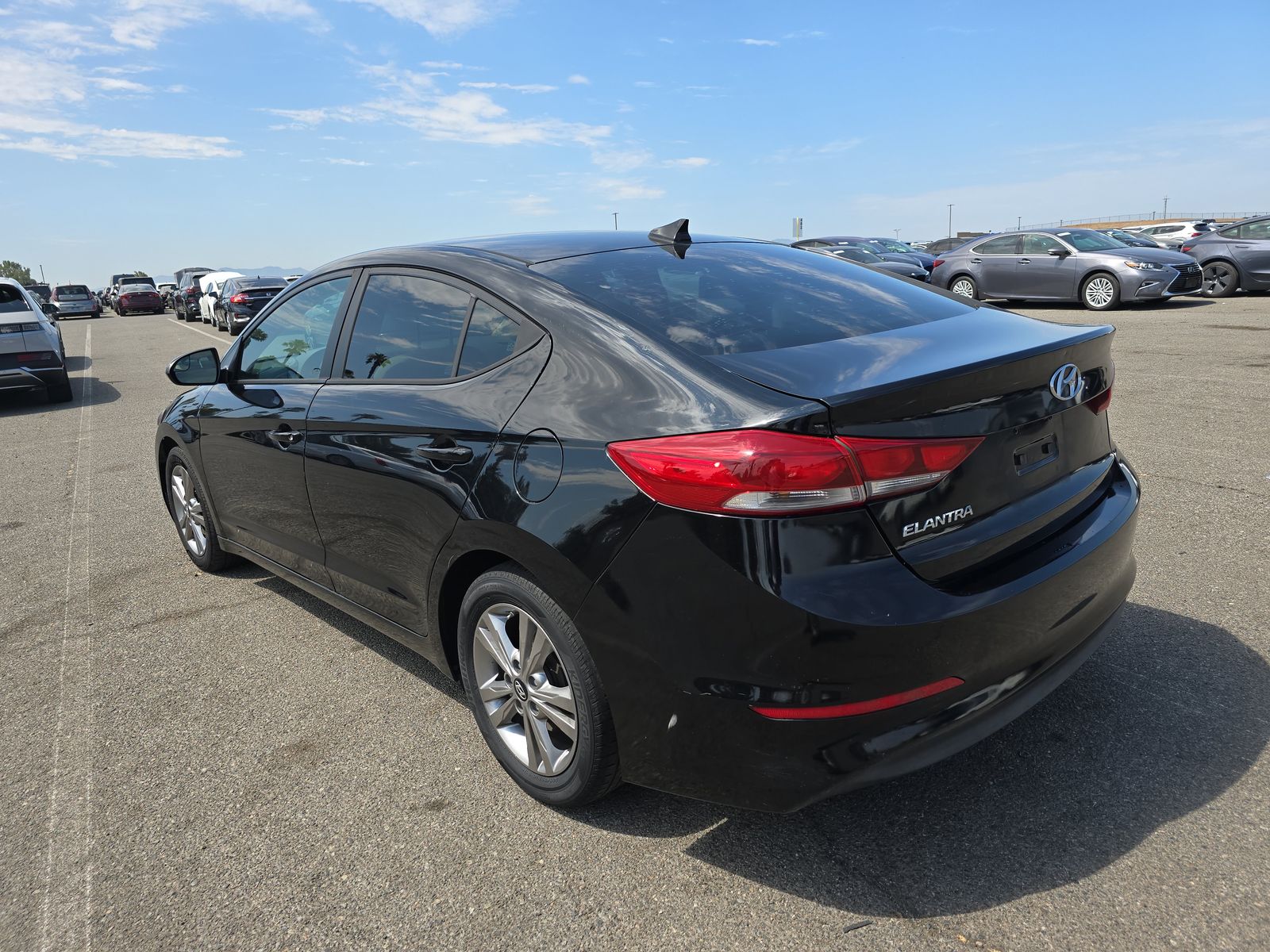 2017 Hyundai Elantra SE FWD