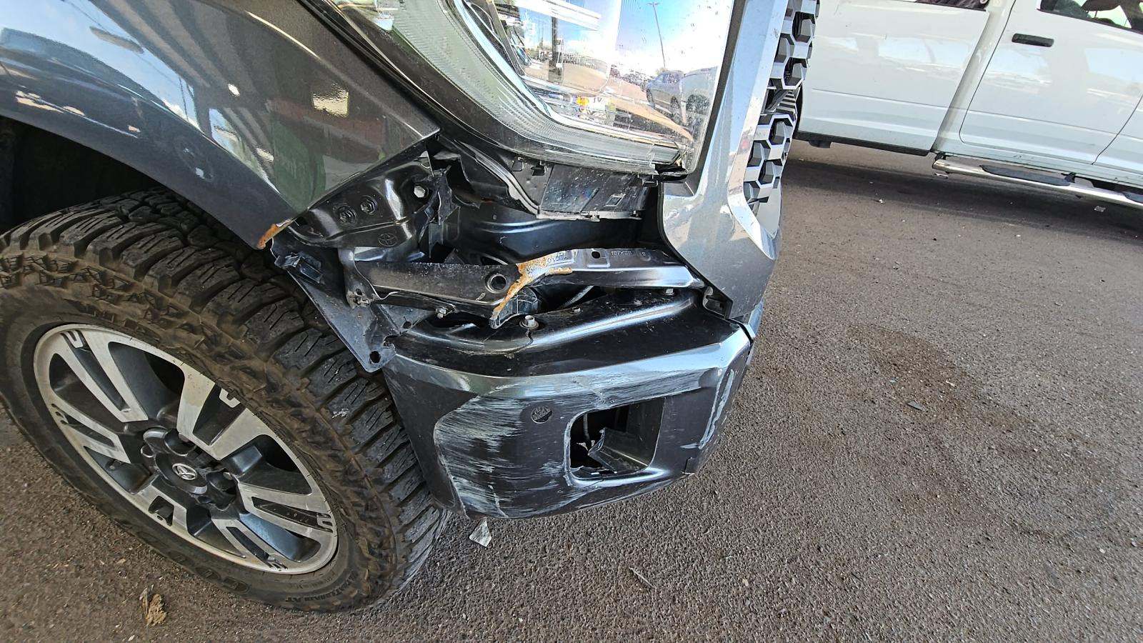 2018 Toyota Tundra SR5 AWD