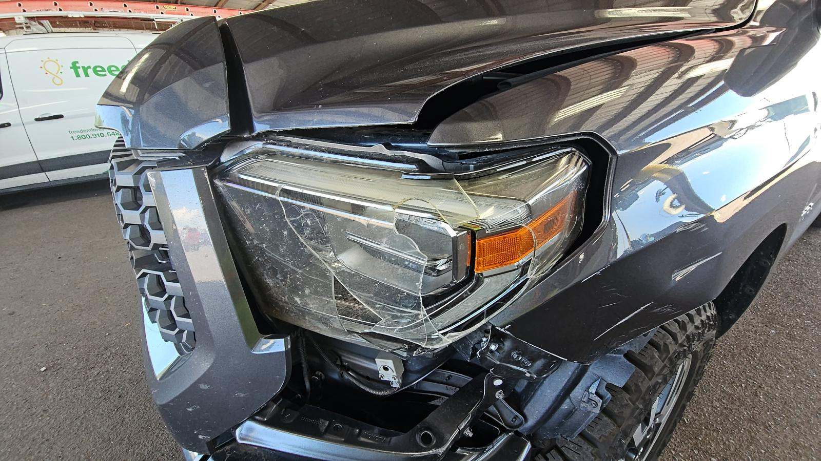 2018 Toyota Tundra SR5 AWD