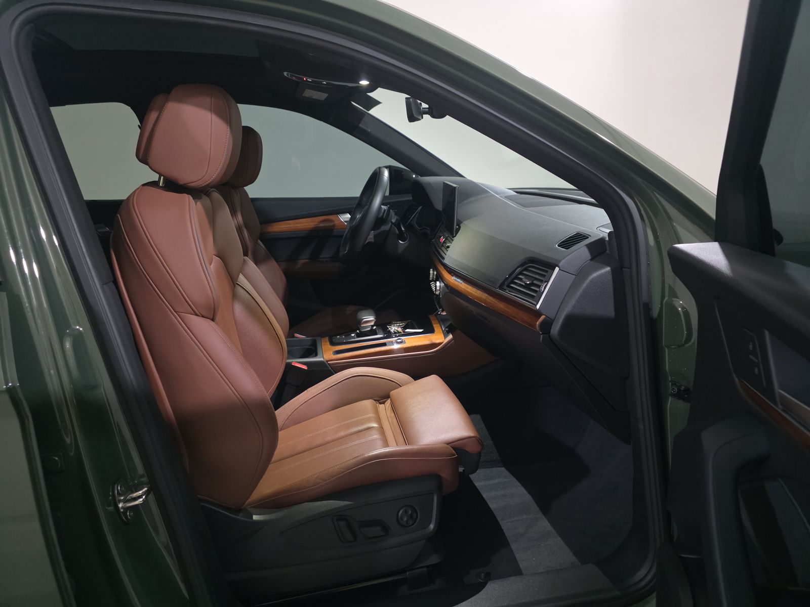 2023 Audi Q5 S line Premium Plus AWD