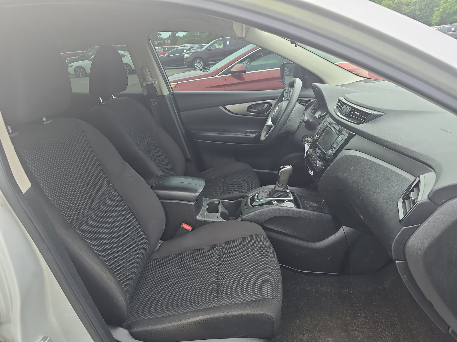 2021 Nissan Rogue Sport S FWD