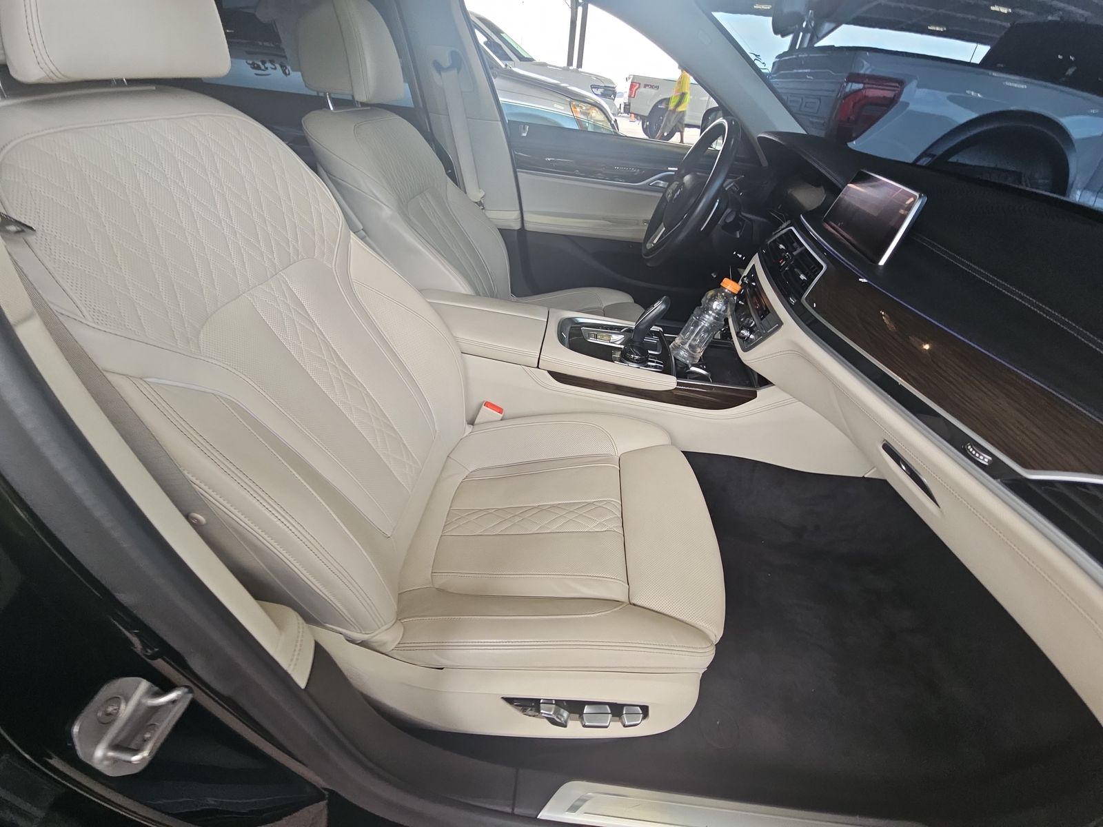 2020 BMW 7 Series 750i xDrive AWD