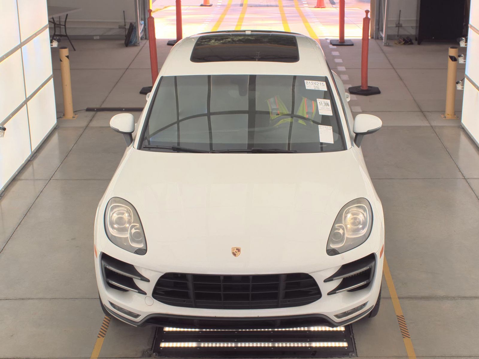 2015 Porsche Macan Turbo AWD
